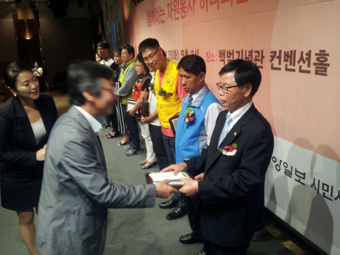 dfcef5e75d13d7930f9dea0eca20faf2.jpg